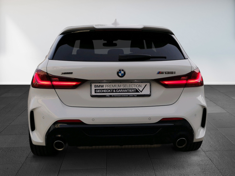 BMW - M135i xDrive