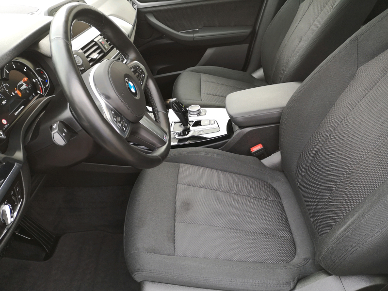 BMW - X3 xDrive20d ADVANTAGE AT