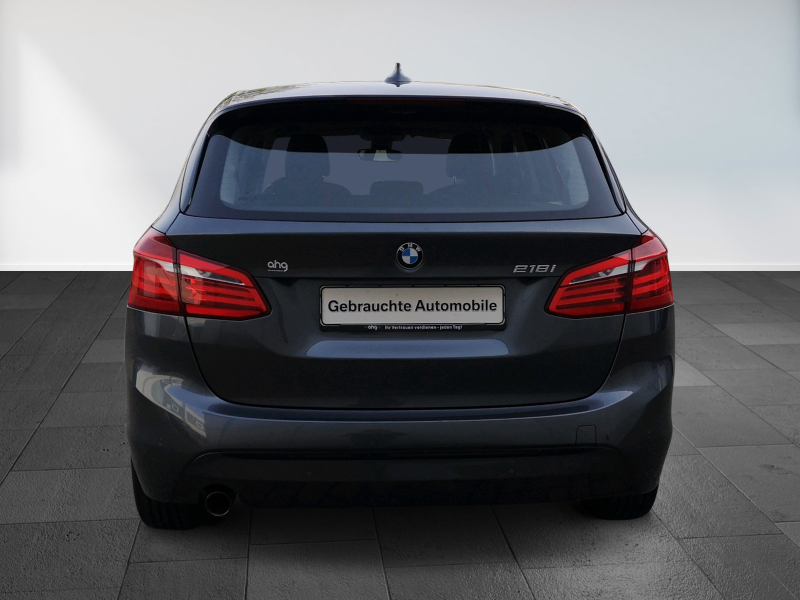 BMW - 218i Active Tourer Sport Line