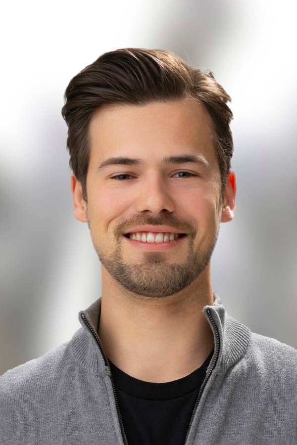 contact_import_imageqfH0Jq