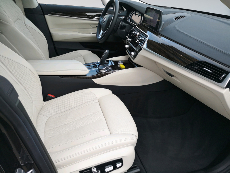 BMW - 630d Gran Turismo Aut.