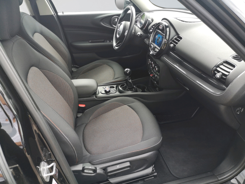 MINI - One Clubman