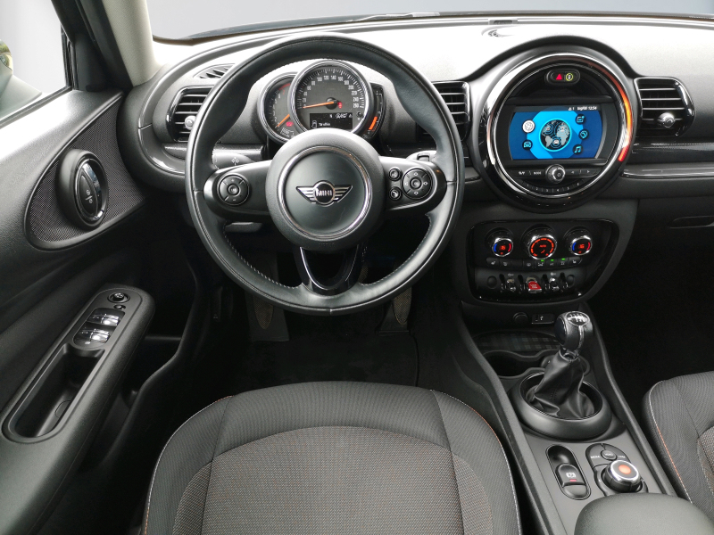 MINI - One Clubman