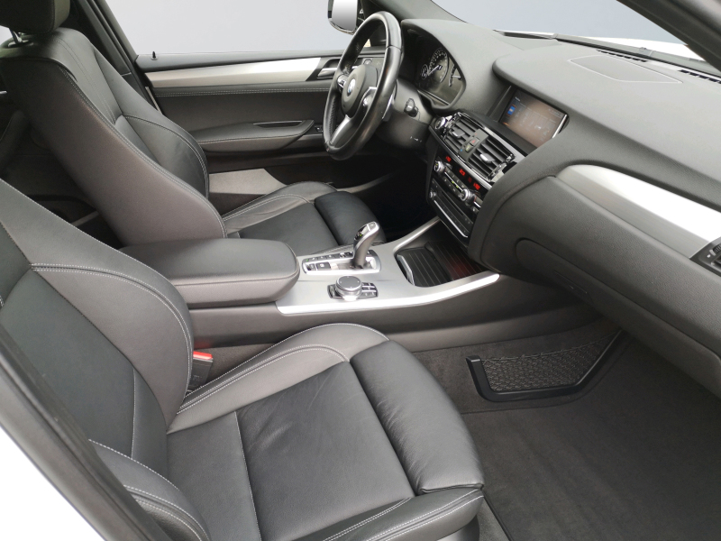 BMW - X4 xDrive28i AT MSport