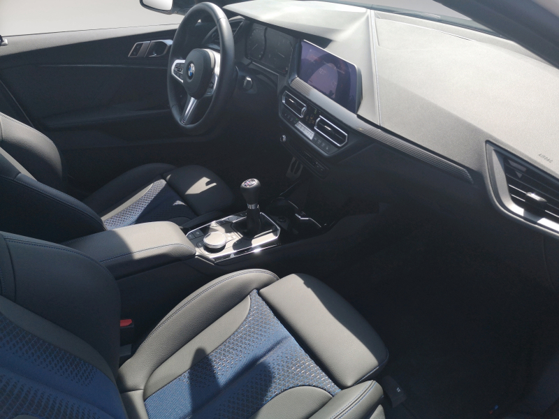 BMW - 118i M Sport