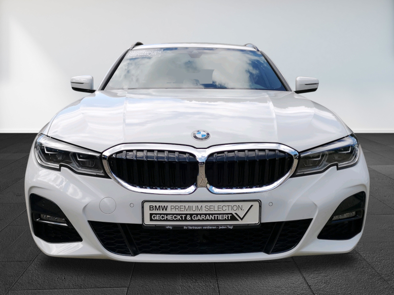 BMW - 318d Touring M Sport Aut.