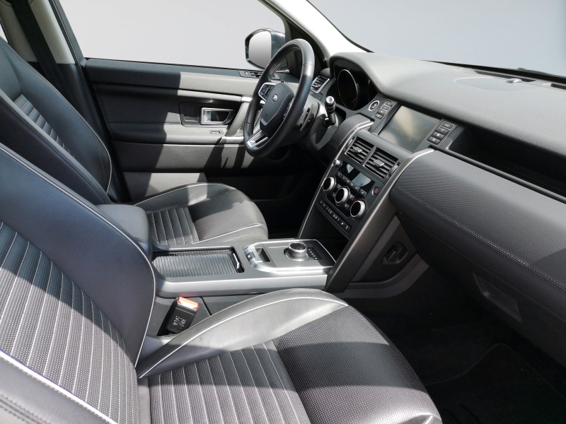 Land Rover - Discovery 2.0 TD4 SE